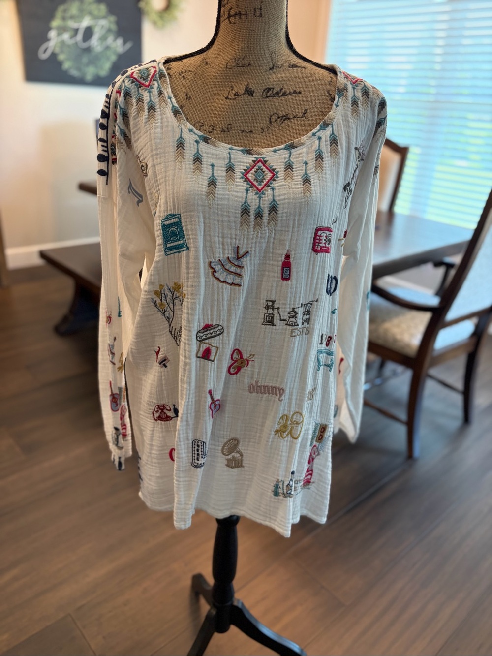 Johnny Was White Embroidered Boho Tunic with Multi-Color Accents